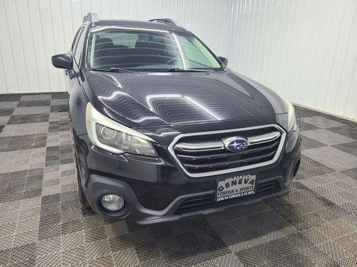 Crystal Black Silica 2018 Subaru Outback 2.5i Premium