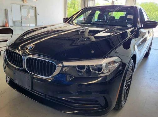 Black 2019 BMW 530 i xDrive