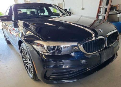 Black 2019 BMW 530 i xDrive