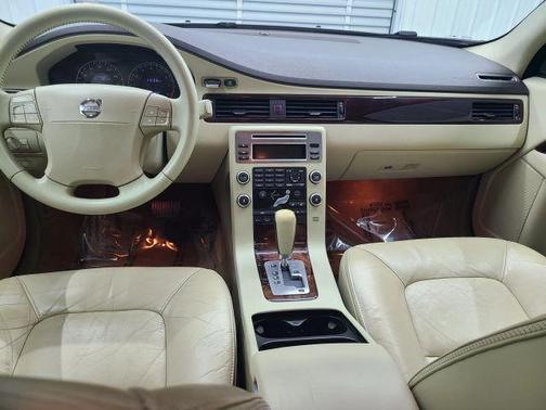 2008 Volvo XC70 3.2