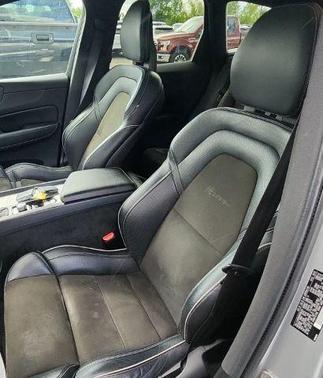 Silver 2019 Volvo XC60 T5 R-Design