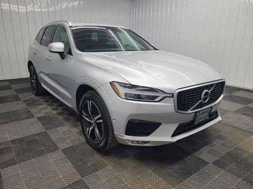 Silver 2019 Volvo XC60 T5 R-Design