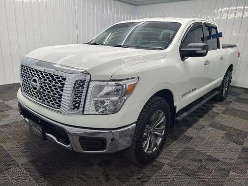 Glacier White 2018 Nissan Titan SV