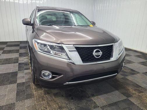 2015 Nissan Pathfinder SL