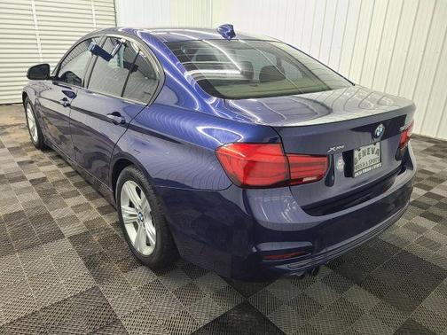 2016 BMW 328 i xDrive SULEV