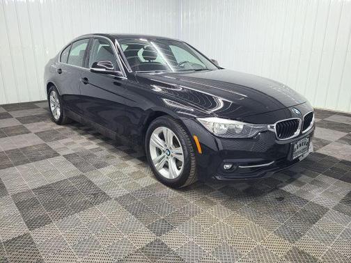 2017 BMW 330 i xDrive