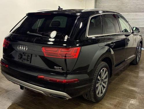 Night Black 2018 Audi Q7 3.0T Premium Plus