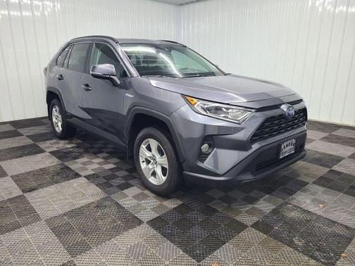 2020 Toyota RAV4 Hybrid XLE