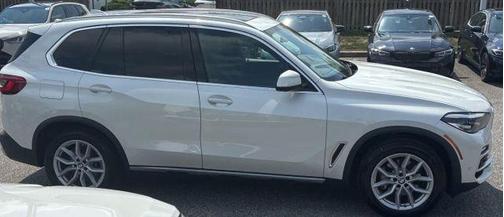 White 2019 BMW X5 xDrive40i