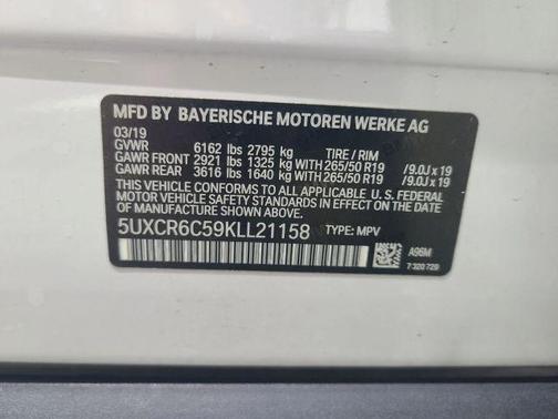 White 2019 BMW X5 xDrive40i