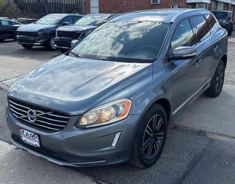 Gray 2016 Volvo XC60 T6 Drive-E