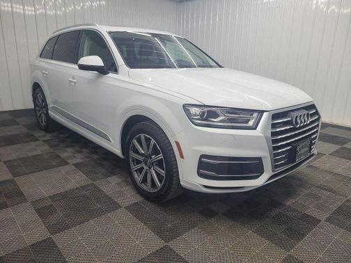 Glacier White Metallic 2018 Audi Q7 3.0T Premium Plus