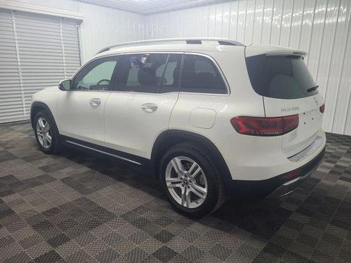 White 2021 Mercedes-Benz GLB 250 Base 4MATIC