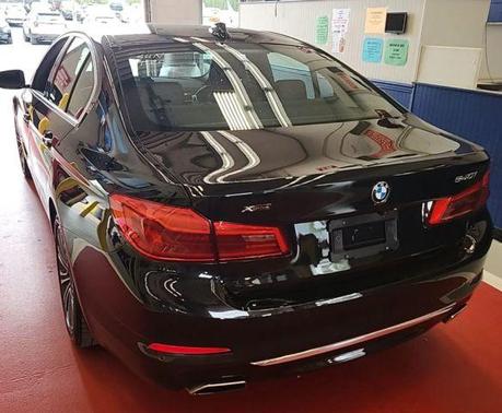 Black 2019 BMW 540 i xDrive