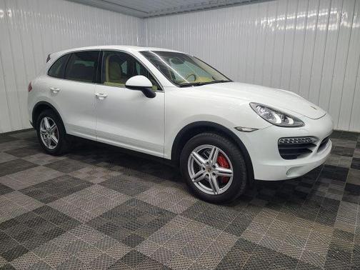 2014 Porsche Cayenne S