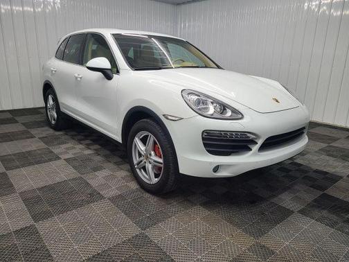 2014 Porsche Cayenne S