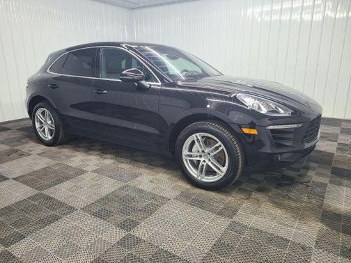 2015 Porsche Macan S