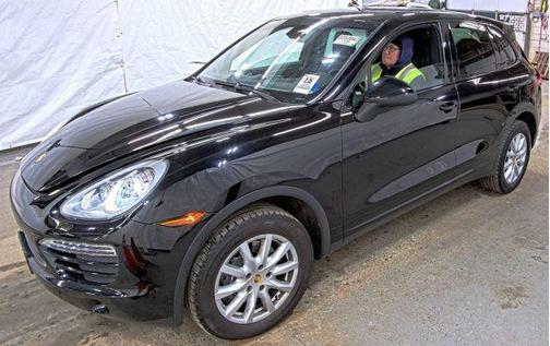 2014 Porsche Cayenne S