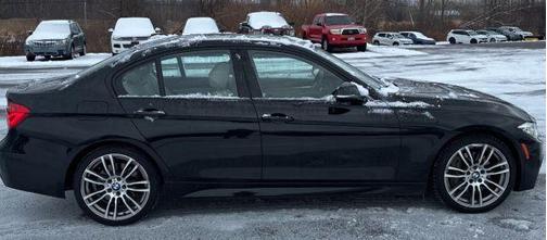 2018 BMW 330 i xDrive
