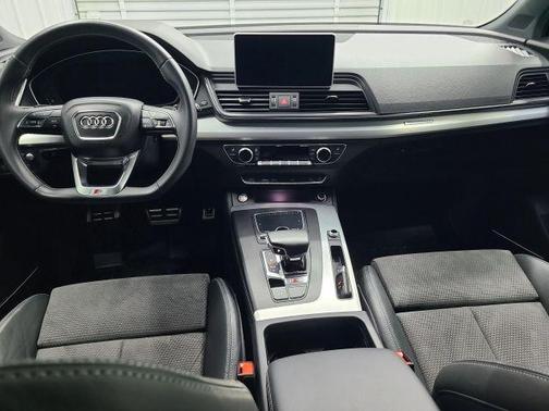 2018 Audi SQ5 3.0T Premium Plus