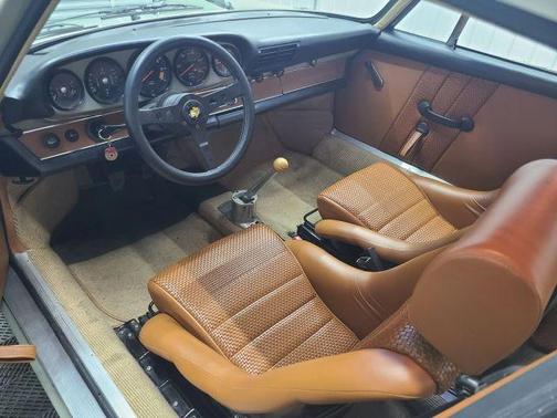 Gray 1973 Porsche 911 NULL