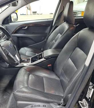 2016 Volvo XC70 T5 Platinum