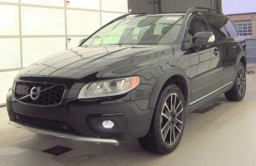 2016 Volvo XC70 T5 Platinum