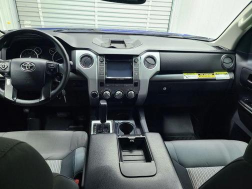 2014 Toyota Tundra SR5