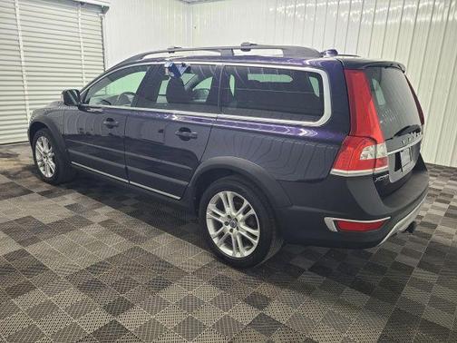 Blue 2016 Volvo XC70 T5 Premier