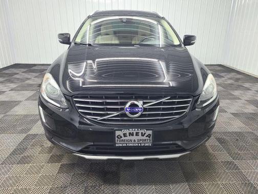 Black 2016 Volvo XC60 T5 Premier