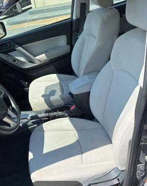 Dark Gray Metallic 2018 Subaru Forester 2.5i
