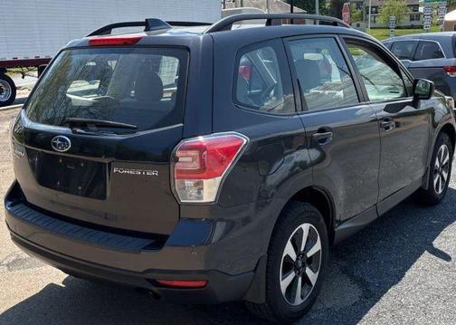 Dark Gray Metallic 2018 Subaru Forester 2.5i