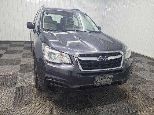 Dark Gray Metallic 2018 Subaru Forester 2.5i