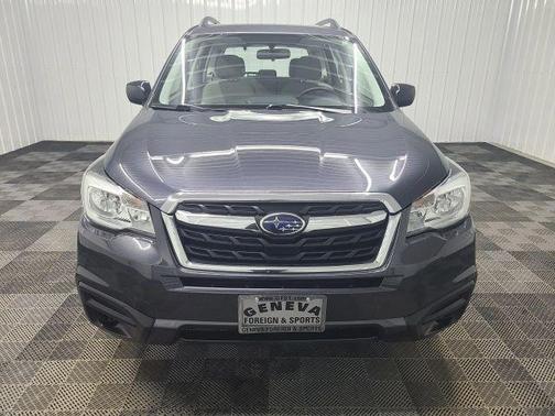 Dark Gray Metallic 2018 Subaru Forester 2.5i