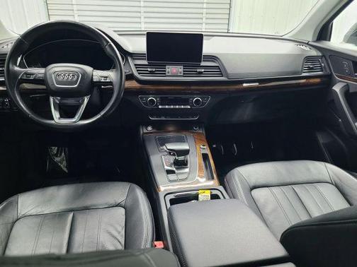 2018 Audi Q5 2.0T Premium Plus