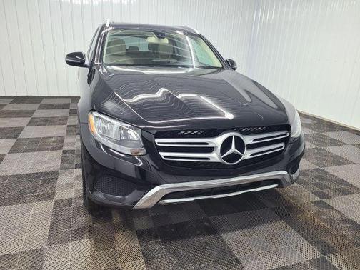 2017 Mercedes-Benz GLC 300 Base 4MATIC