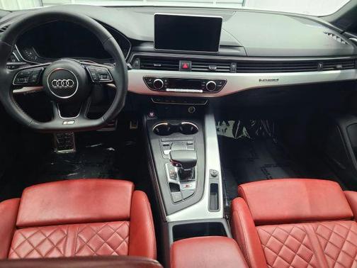 Glacier White Metallic 2019 Audi S4 3.0T Premium Plus