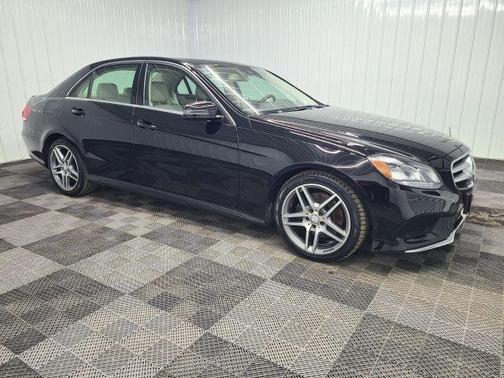 Black 2014 Mercedes-Benz E-Class E 350 4MATIC