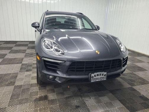 2018 Porsche Macan S