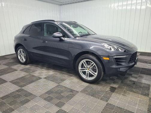 2018 Porsche Macan S