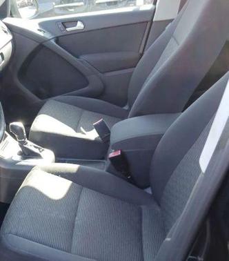 2014 Volkswagen Tiguan 4MOTION Auto S