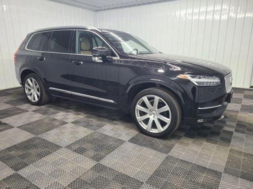 Black 2018 Volvo XC90 T6 Inscription