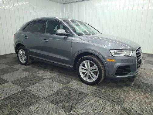 2017 Audi Q3 2.0T Premium