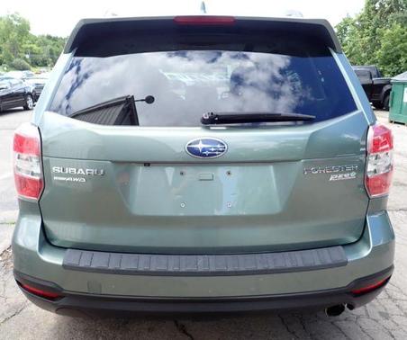 Jasmine Green Metallic 2016 Subaru Forester 2.5i Touring