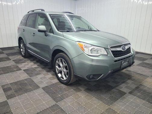 Jasmine Green Metallic 2016 Subaru Forester 2.5i Touring