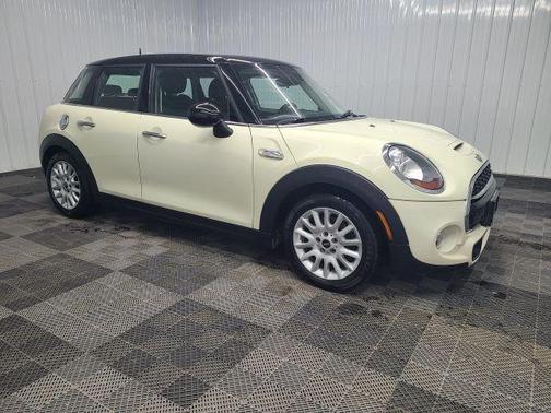 2015 MINI Hardtop Cooper S