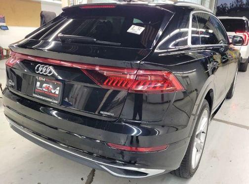 Night Black 2021 Audi Q8 55 Premium