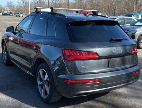 2020 Audi Q5 45 Titanium Premium