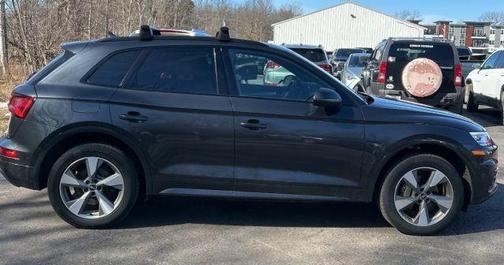 2020 Audi Q5 45 Titanium Premium