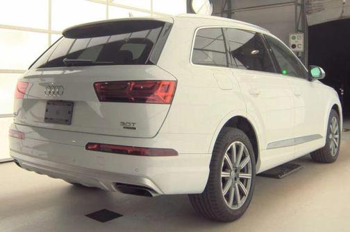 2018 Audi Q7 3.0T Premium Plus